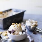 An easy Homemade S'more Frozen Yogurt recipe using only 7 ingredients! Because S'mores and Frozen Yogurt are a staple in the summer! #ad #UndeniablyDairy