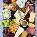 How to Make the Ultimate Cheese Board and which wines to pair it with! This appetizer recipe is easy to make and definitely a show stopper! | #ad #UndeniablyDairy