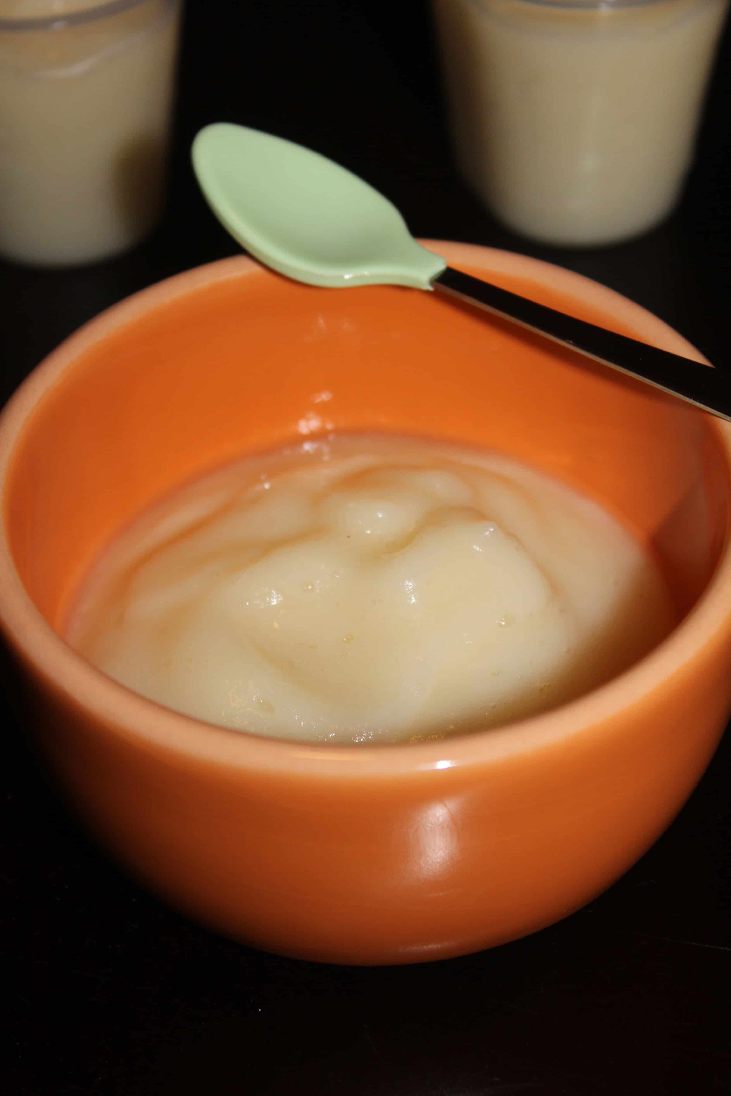 homemade baby food pears