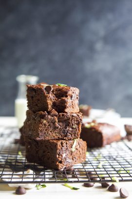 zucchini chocolate chip brownies