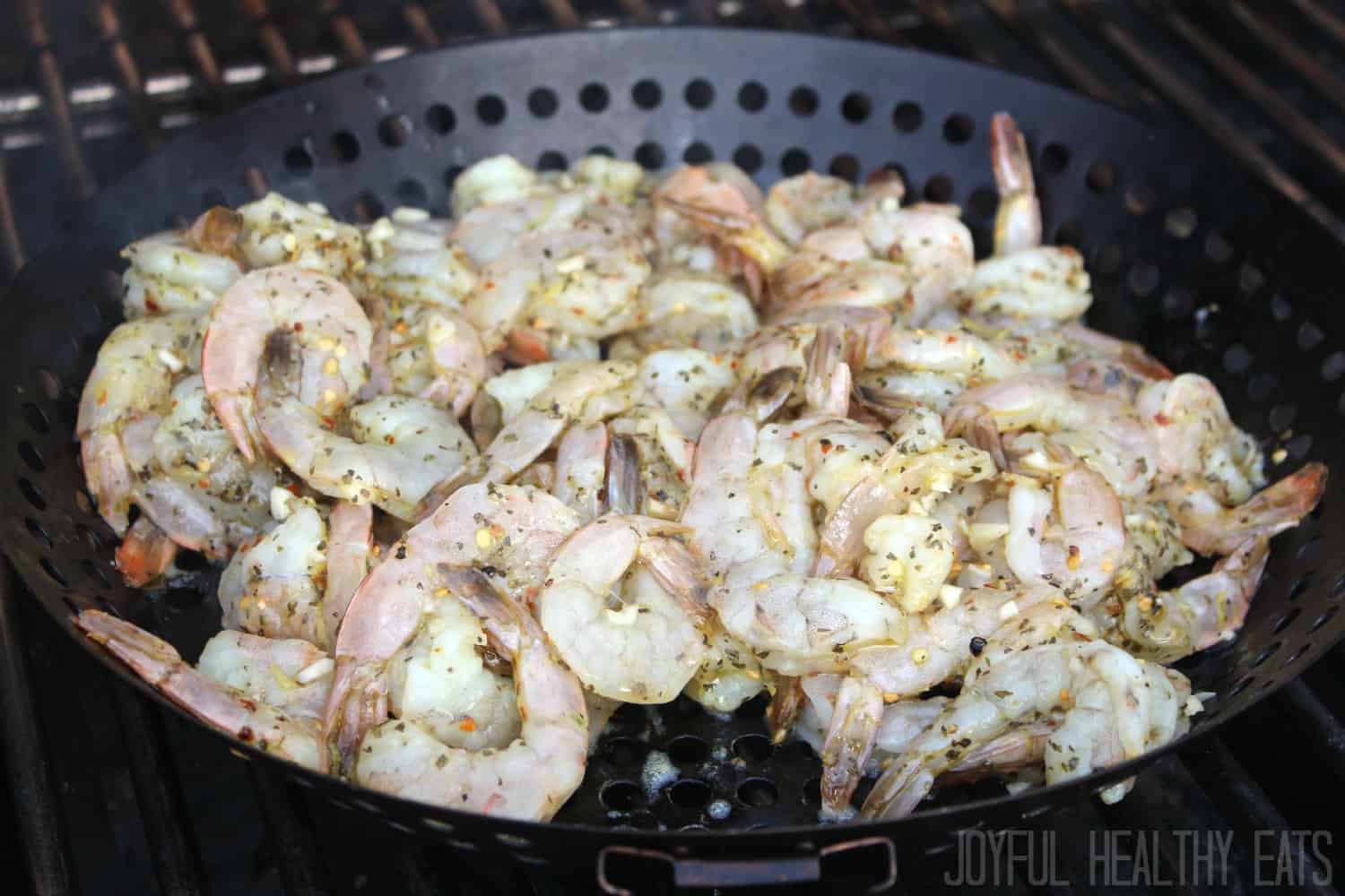 Grilled Garlic Basil Shrimp | Grilling Recipes