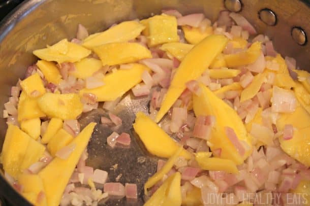 Hawaiian Pizza on the Grill 2