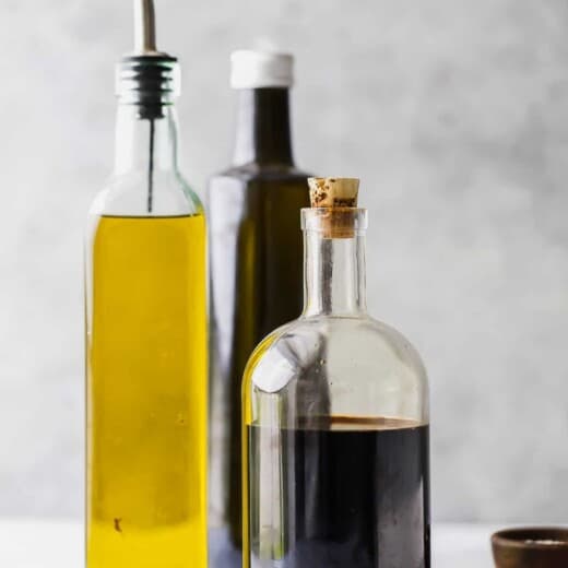 picture of bottles filled with balsamic vinegar and olive oil