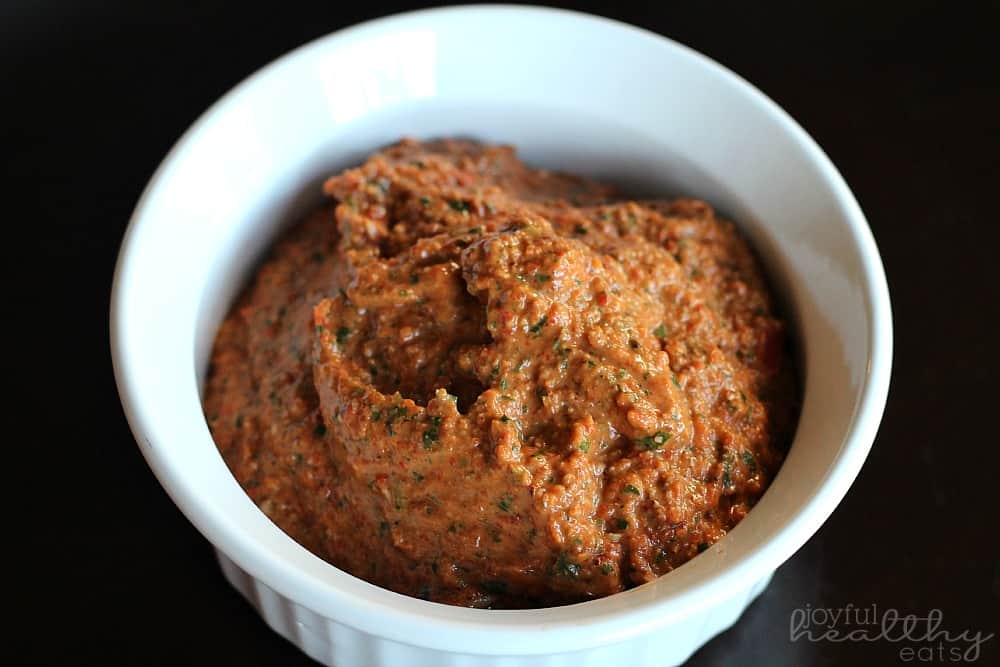 Roasted Red Pepper Pesto #redpeppers #pesto #homemade