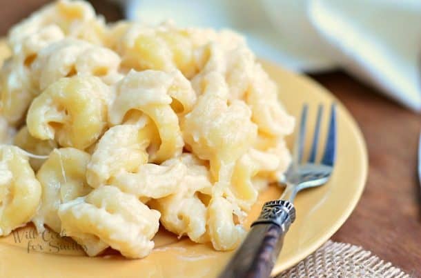 Zesty-White-Mac-and-Cheese-from-willcookforsmiles.com-cheese-macaroni-macandcheese