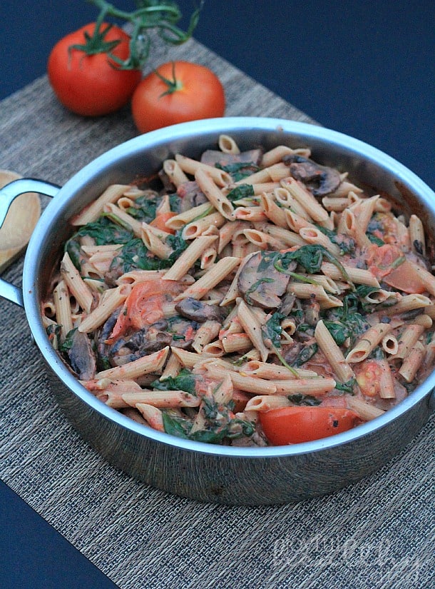 Spinach Mushroom Pasta with Creamy Tomato Sauce 2