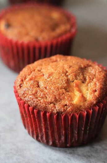 Paleo Apple Cinnamon Muffins #muffins #paleorecipes #nograin #applecinnamon #breakfast