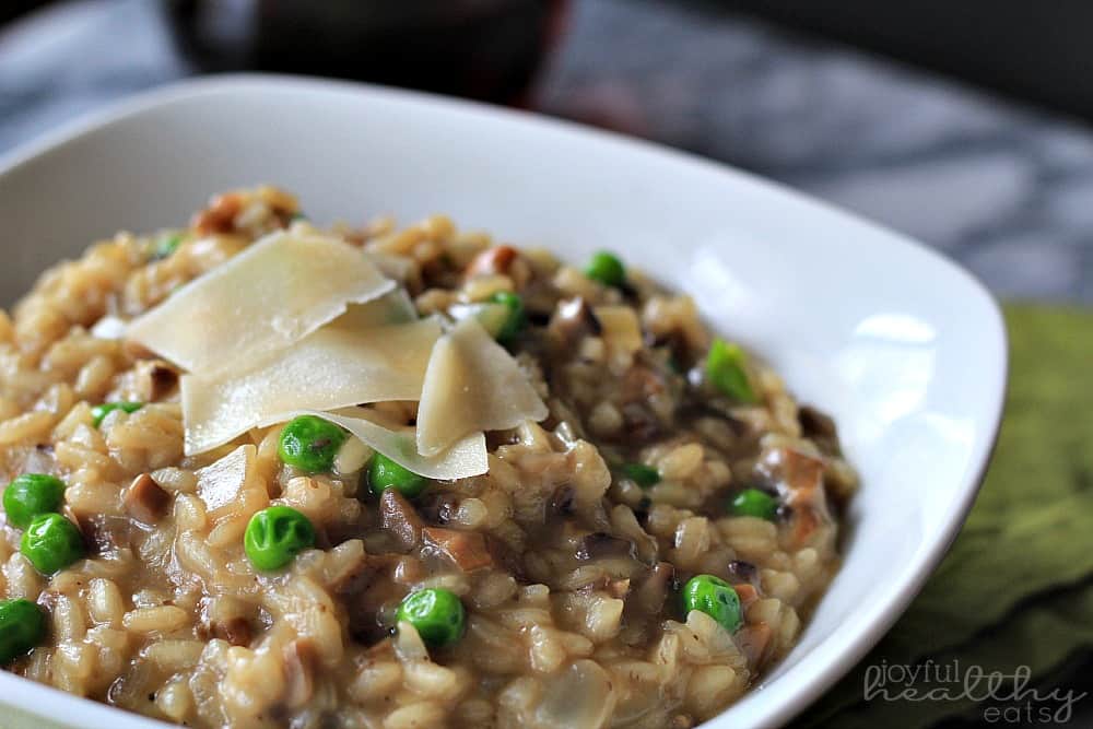 Wild Mushroom Risotto with Peas #risotto #wildmushroom #sweetpeas #pasta #valentinesday #romanticdinner #pastarecipes