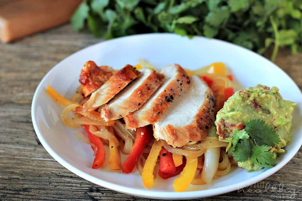 Paleo Southwestern Chicken with Peppers #chicken #southwestern #paleo #glutenfree #peppers