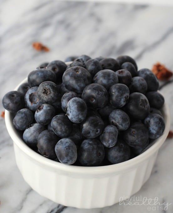 A ramekin of fresh blueberries