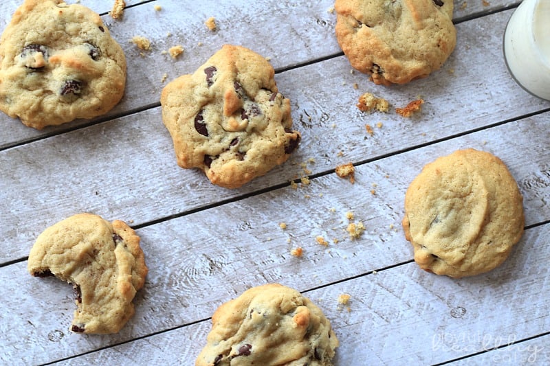 Soft Chocolate Chip Cookie Recipe #chocolatechip #cookierecipe #dessert