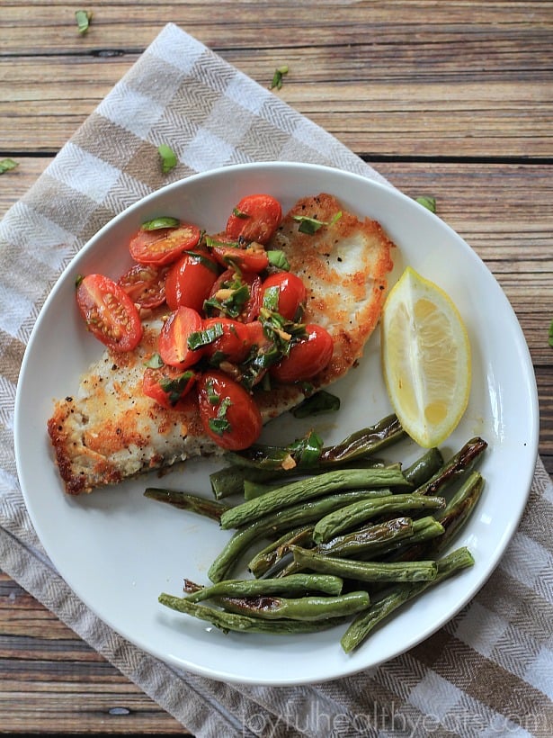 Panco Crusted Tilapia with Tomato Basil Sauce #fish #fresh #healthy #ad #lifeforless #pmedia