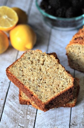 Whole Wheat Lemon Poppyseed Bread with Chia Seeds | www.joyfulhealthyeats.com | #bread #lemon #poppyseed #chiaseeds #breakfast