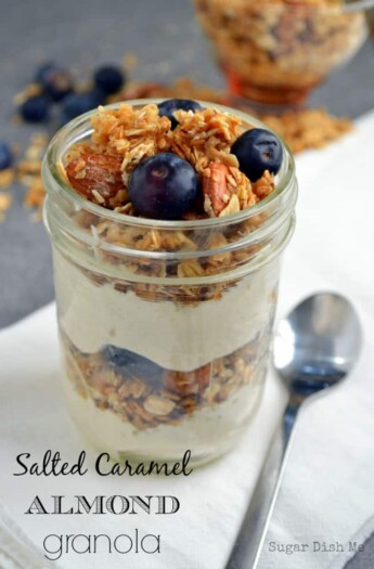 Salted Caramel Almond Granola | www.joyfulhealthyeats.com | #Healthy #Breakfast #Granola #Recipes #SaltedCaramel