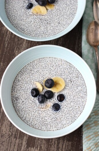 Blueberry Almond Chia Pudding | www.joyfulhealthyeats.com | #breakfast #chiaseeds #blueberry #recipes #healthydessert #glutenfree