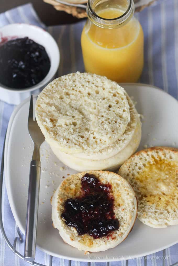 Homemade English Muffins | www.joyfulhealthyeats.com | #breakfast #recipes #bread #englishmuffins