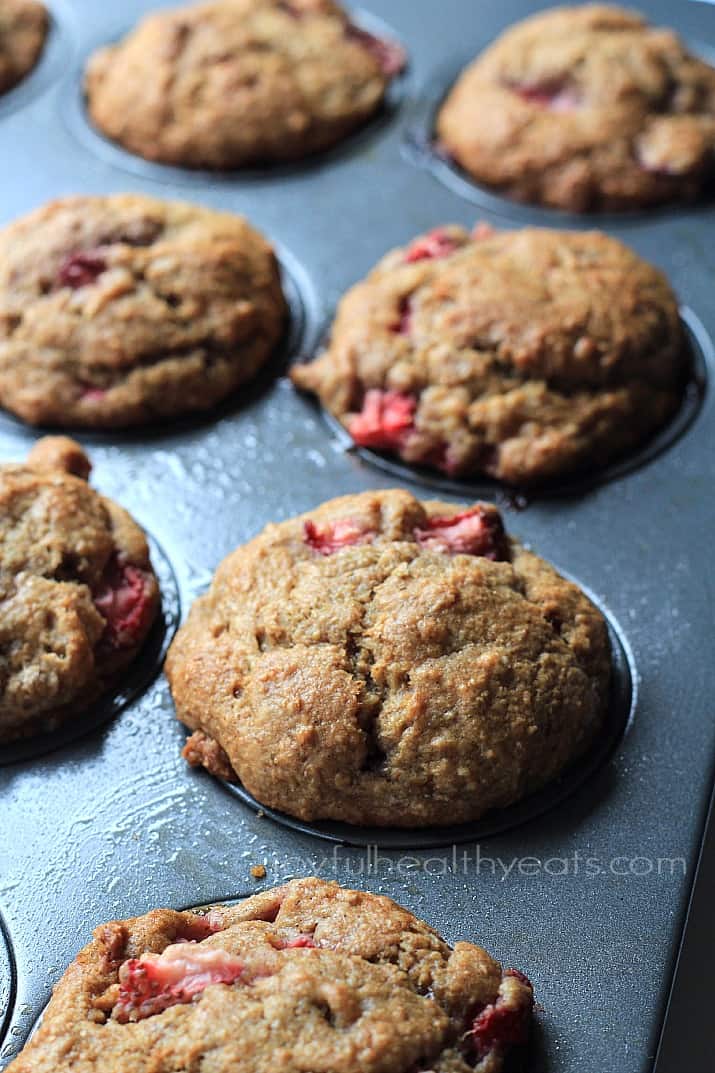 Moist Whole Wheat Strawberry Banana Muffins | www.joyfulhealthyeats.com