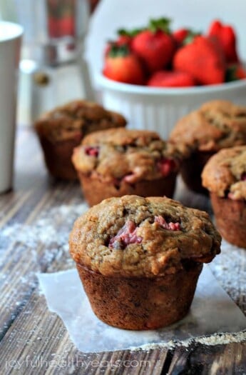 Moist Whole Wheat Strawberry Banana Muffins | www.joyfulhealthyeats.com