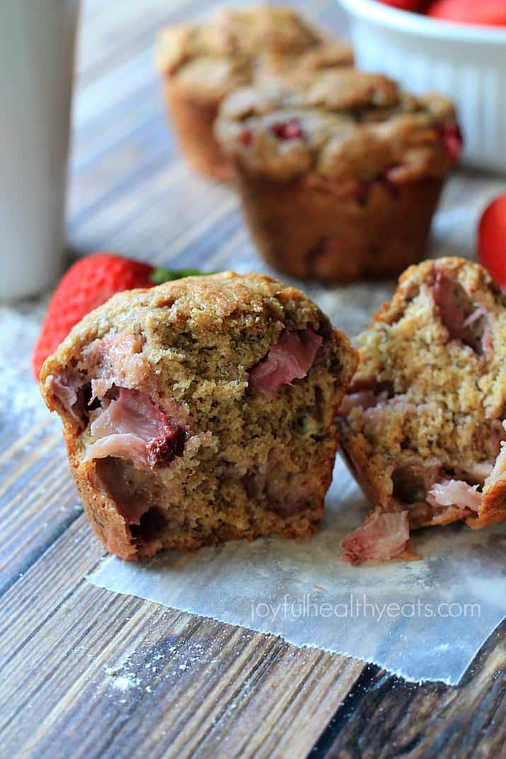 Moist Whole Wheat Strawberry Banana Muffins | www.joyfulhealthyeats.com