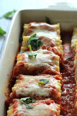 The Best and Healthiest Lasagna you will ever eat.. Skinny Vegetable Lasagna Rolls | www.joyfulhealthyeats #vegetarian