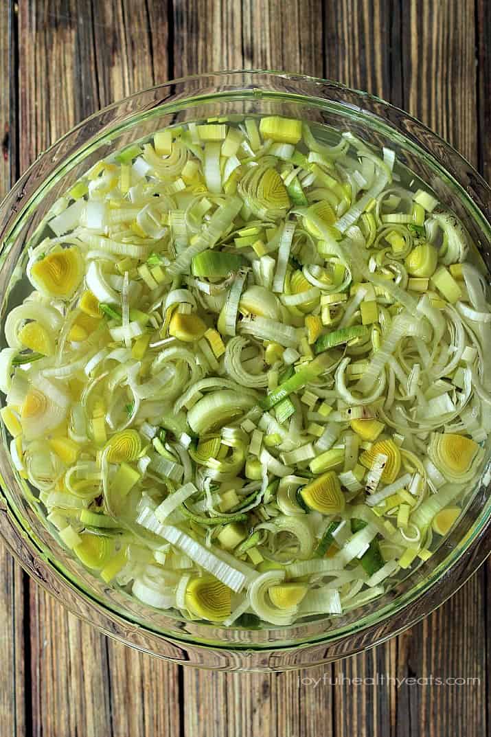 A bowl of sliced leeks