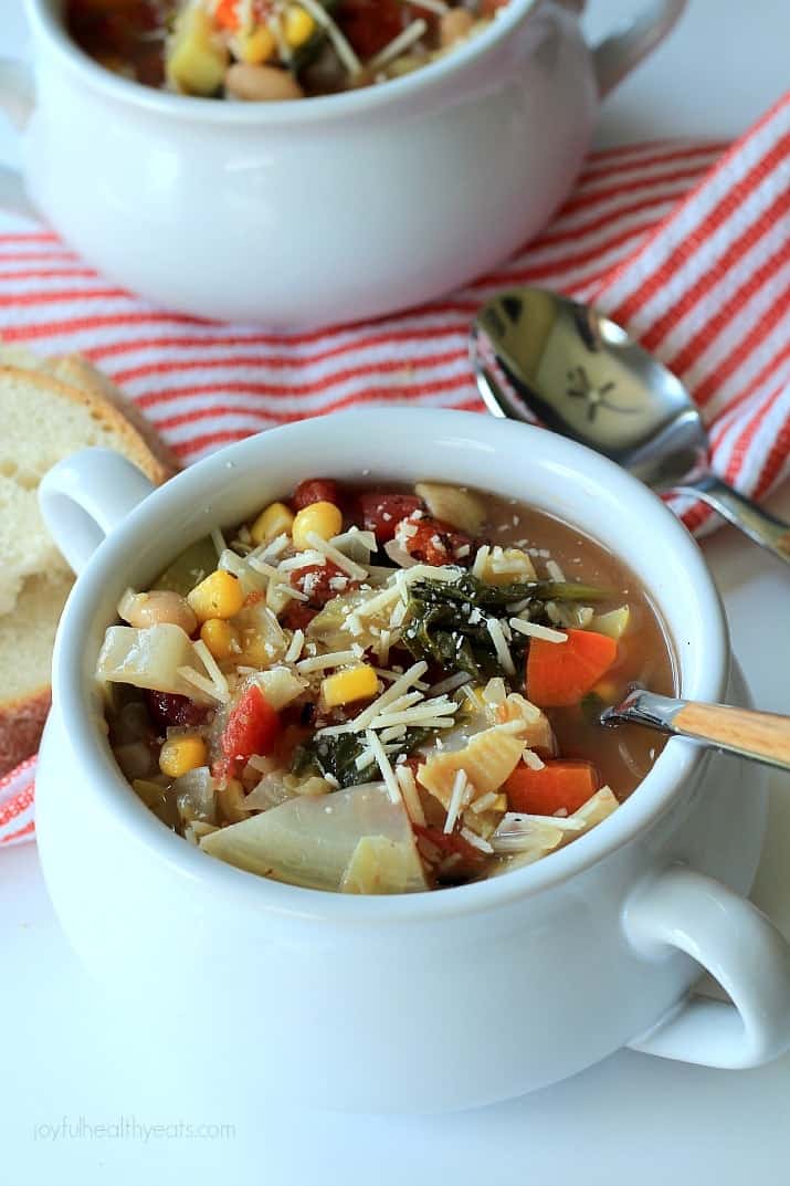 Hearty Minestrone Soup | The Best Homemade Minestrone Soup
