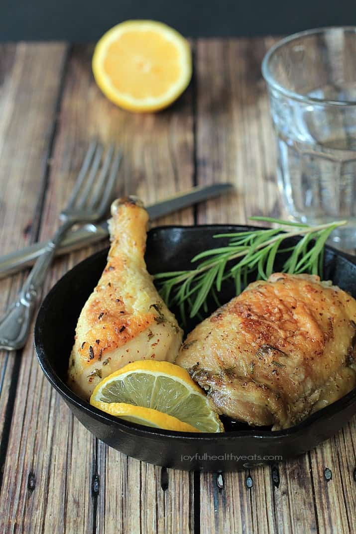 Lemon Rosemary Baked Chicken, full of fresh flavors and done in minutes! | www.joyfulhealthyeats.com
