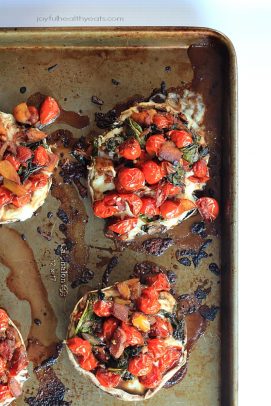 Portobello Mushroom Pizza with Sautéed Balsamic Vegetables, crazy good & healthy! | www.joyfulhealthyeats.com #vegetarian #glutenfree