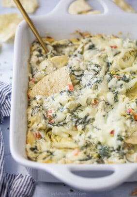 casserole dish with creamy spinach dip