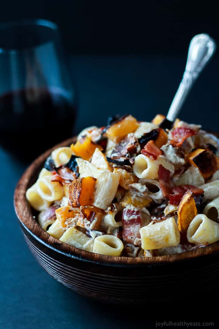 Tried this Roasted Butternut Squash & Goat Cheese Pasta and totally fell in love with all the flavors! Pin it, make it, now! | www.joyfulhealthyeats.com