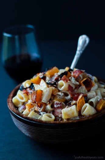 A bowl of Roasted Butternut Squash & Goat Cheese Pasta. Totally fell in love with all the flavors! Pin it, make it, now! | www.joyfulhealthyeats.com