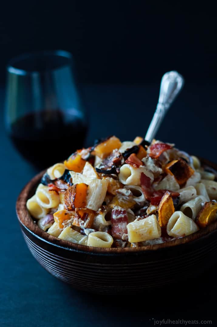 Tried this Roasted Butternut Squash & Goat Cheese Pasta and totally fell in love with all the flavors! Pin it, make it, now! | www.joyfulhealthyeats.com