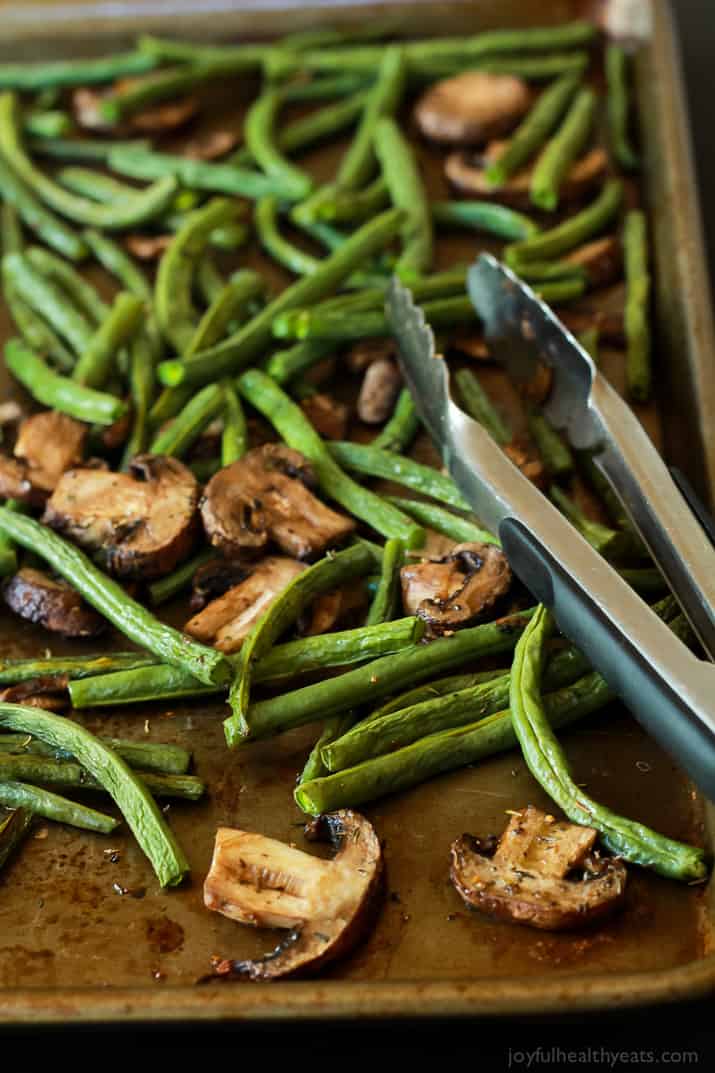 A much healthier version of Green Bean Casserole, fresh green beans & mushrooms mixed with thyme and lemon juice. | www.joyfulhealthyeats.com