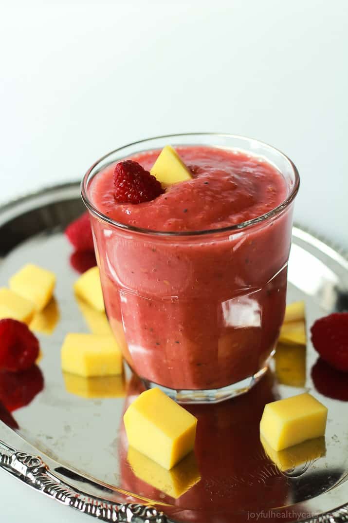 Nutrient packed Raspberry Mango Smoothie that is dairy free & sugar free and absolutely delicious! | www.joyfulheatlhyeats.com #eathealthy #recipes