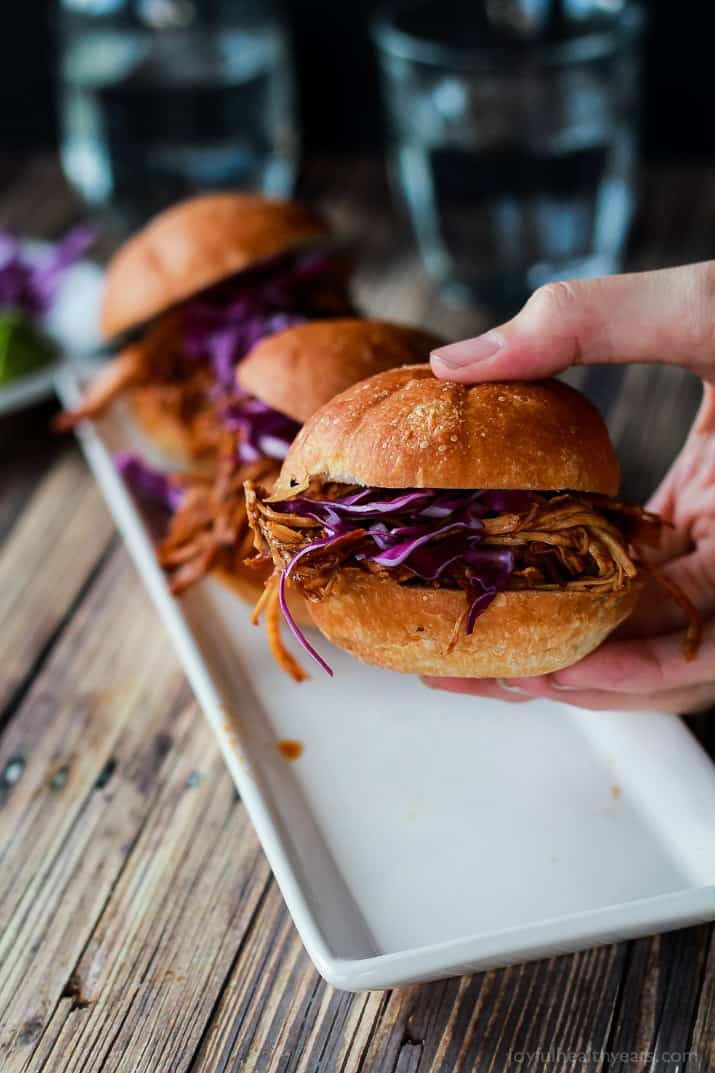 Seriously can't get enough of these! Must make for next party, so easy ... Skinny Pulled Pork Sliders | www.joyfulhealthyeats.com 