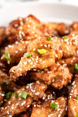 close up of honey mustard baked chicken wings