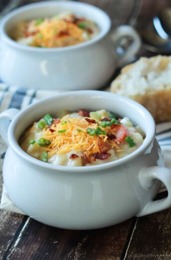 Creamy Potato Leek Soup, the ultimate comfort food soup made healthier with 2% milk, greek yogurt, and extra vegetables. De-lish! | joyfulhealthyeats.com #recipes #glutenfree