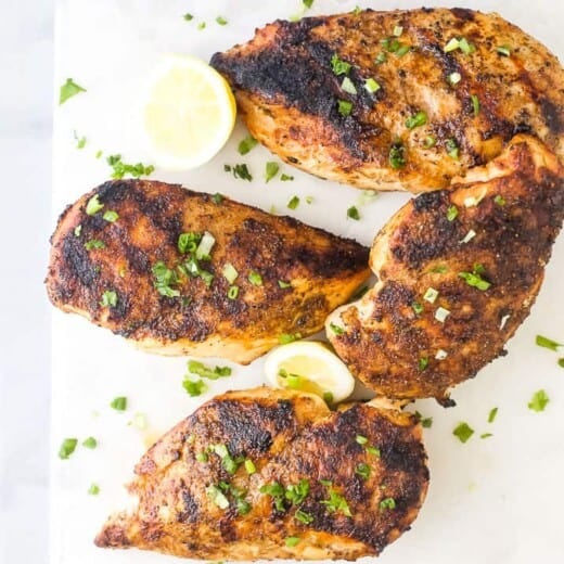 overhead photo of the best easy grilled chicken recipe