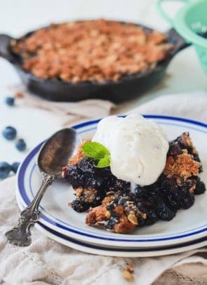 Warm Ginger Blueberry Crisp Recipe | Healthy Desserts