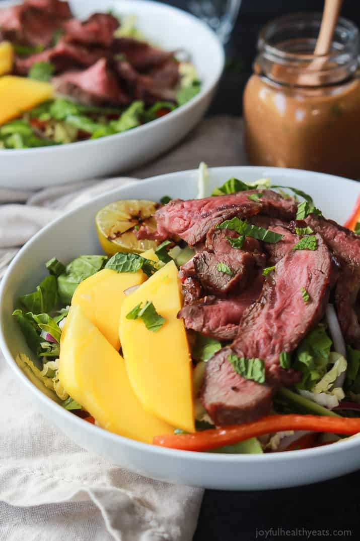 Thai Steak Salad is filled with loads of vegetables, grilled steak, and then topped with a Spicy Peanut Dressing, all in 20 minutes and only 376 calories! I call that a win! | joyfulhealthyeats.com #recipes #30minutemeal Easy Dinner Recipes