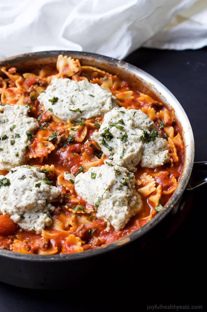 Easy Polka Dot Lasagna Skillet made all in one pot and only 30 minutes! Plus a cookbook review of #expresslanecooking | joyfulhealthyeats.com #recipes