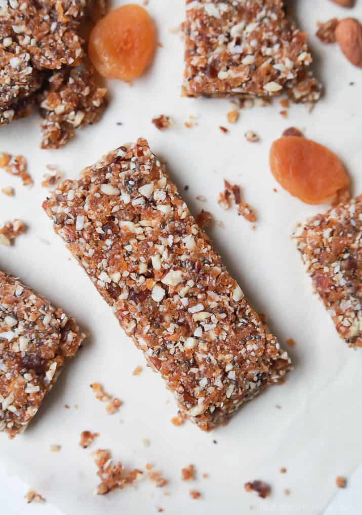 No Bake Apricot & Almond Energy Bars | Healthy Workout Snack Recipe