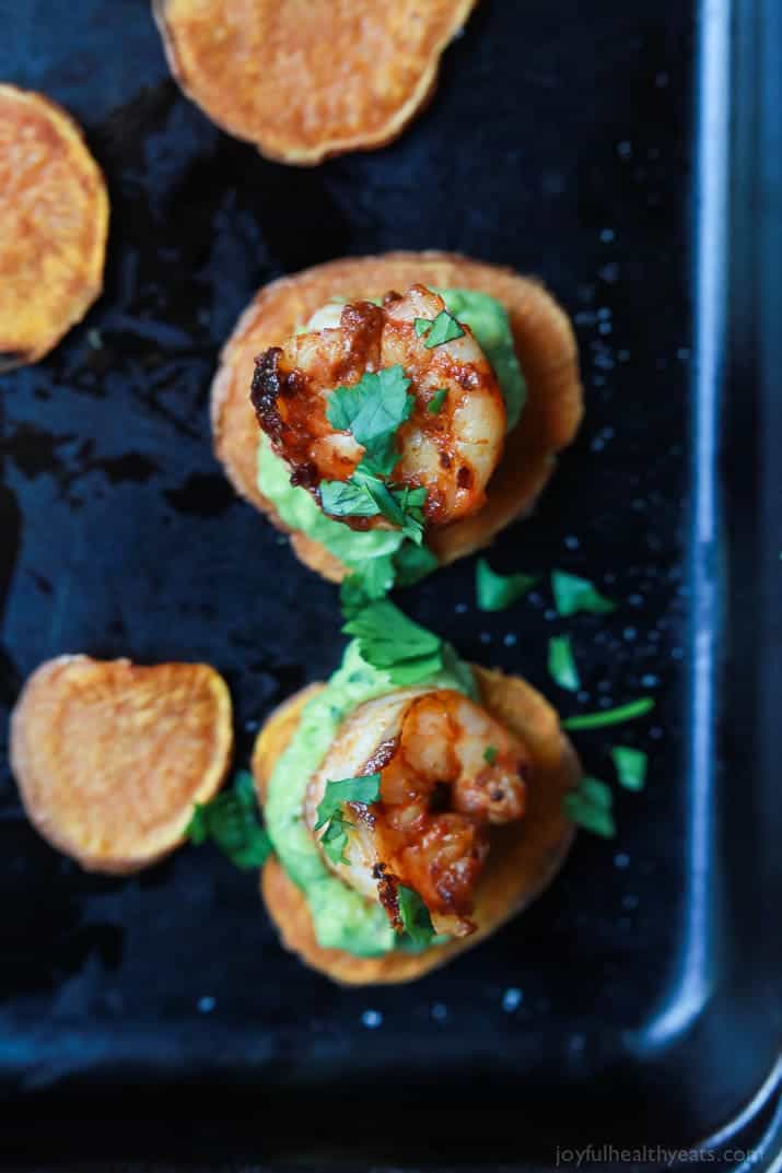 Cajun Shrimp Guacamole Bites, the perfect appetizer for your next game day party! Creamy, spicy, healthy, paleo, and delicious! | joyfulhealthyeats.com