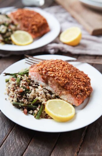 Impress your family or dinner guests with this easy Honey Mustard Pecan Crusted Salmon recipe. All you'll need is 5 ingredients and 15 minutes to make this dynamite meal! Dinner just got easier! | joyfulhealthyeats.com #paleo #glutenfree Easy Dinner Recipes