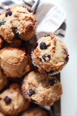 These extremely Moist Lemon Blueberry Muffins are so easy to make, filled with fresh lemon and blueberry flavor, and made with no butter or refined sugar! The BEST muffin ever! | joyfulhealthyeats.com Easy Healthy Recipes