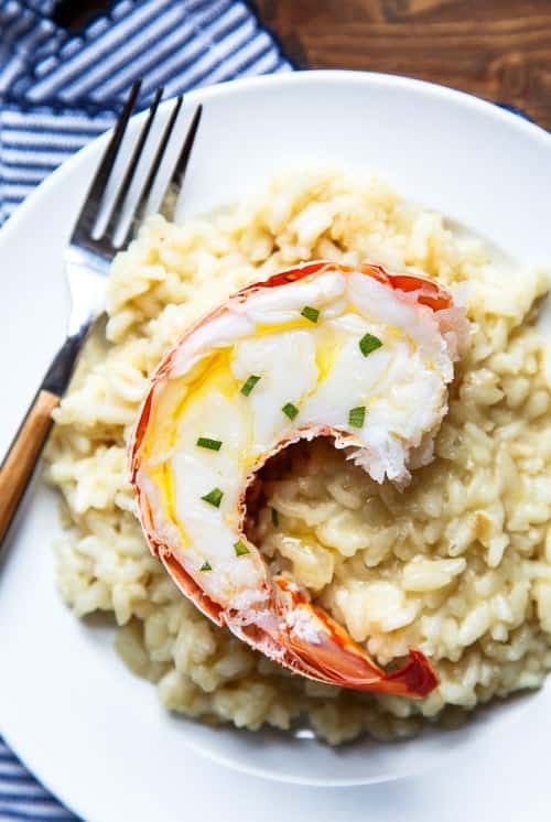 A roundup of 17 easy tasty recipes to help create a romantic Valentine's Day Date - everything from fun cocktails, decadent desserts, and savory main dishes! | joyfulhealthyeats.com 