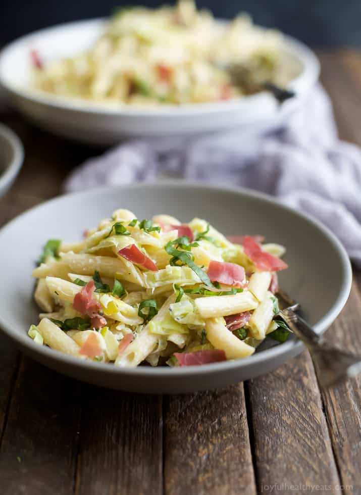 A bowl of Creamy Lemon Pasta with Prosciutto