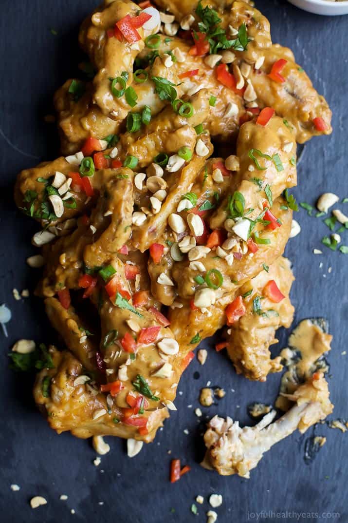 picture of crispy chicken wings with thai peanut sauce