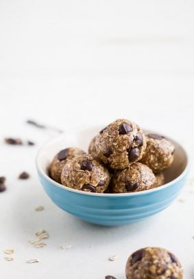 These Simple No Bake Chocolate Peanut Butter Energy Balls make the perfect snack, breakfast, or even dessert! They're packed with protein and taste like a Peanut Butter Cookie!