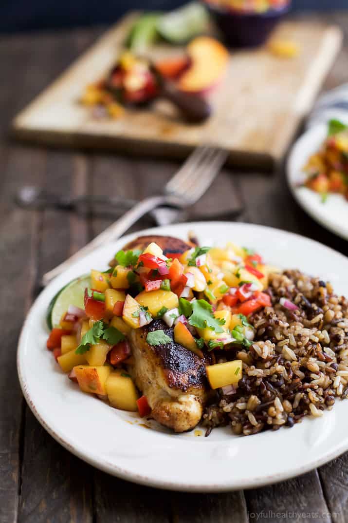 Pan Seared Chicken Breast with fresh Peach Salsa, a flavorful chicken dinner that's done in 30 minutes. It's the perfect meal for a school night! | joyfulhealthyeats.com #paleo #glutenfree